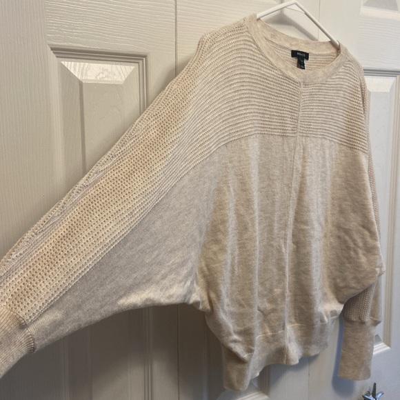 RW&Co batwing sleeve sweater, small - Picture 4 of 7